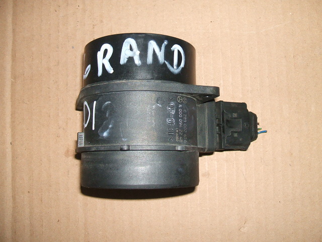 Jeep - Commander - XH - (2005-) - Filtry / Przepływomierz powietrza