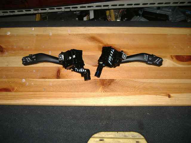 Volkswagen - Touran - (2006 - 2010) - Wnętrze / Włącznik świateł