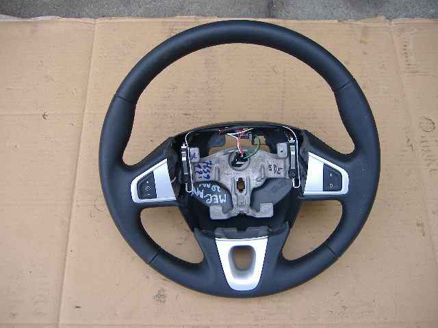 Renault - Megane - CC - (2010 - 2013) - Układ kierowniczy / Kierownica