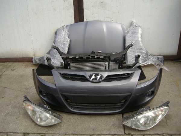 Hyundai - i20 - 5 drzwi - (2008 - 2012) - Oświetlenie / Lampa przednia lewa