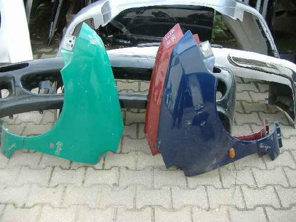 Renault - Twingo - (1998 - 2000) - Karoseria / Błotnik przedni prawy