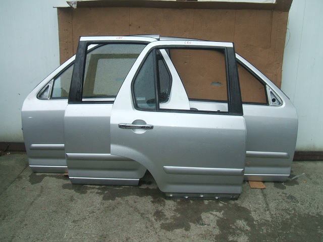 Honda - CR-V - (2001 - 2004) - Karoseria / Drzwi tylne lewe