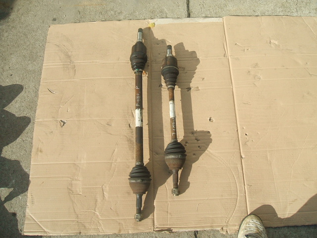 Citroen  - C 2 - (2008 - 2010) - Napęd / Półoś przednia prawa