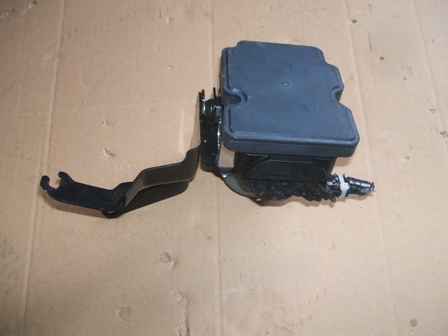 Mazda - CX 3 - (2015-) - Hamulce / Pompa ABS