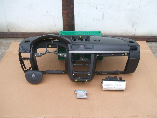 Opel - Meriva - (2002 - 2006) - Poduszki / Komplet