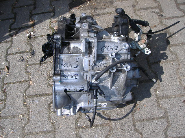 Chevrolet - Cruze - 4 drzwi - (2009 - 2012) - Skrzynia / Ręczna  6-biegowa