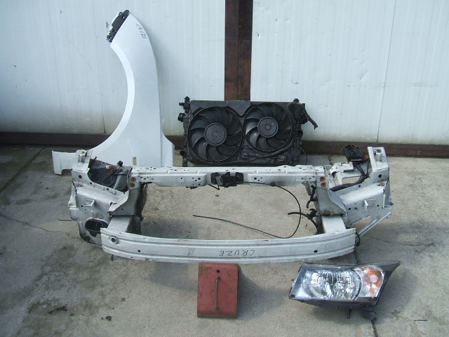 Chevrolet - Cruze - 5 drzwi - (2011 - 2012) - Układ chłodzenia / Komplet: woda, klima, wentylatory