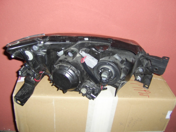 Subaru - Impreza - Kombi - (2005 - 2007) - Oświetlenie / Lampa przednia lewa