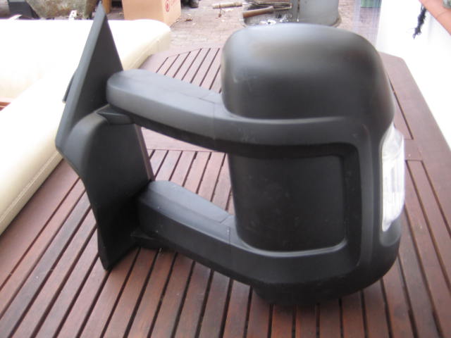 Fiat - Ducato - Osob./Tow.- (2011 - 2014) - Lusterka / Lewe ręczne zewnętrznie regulowane