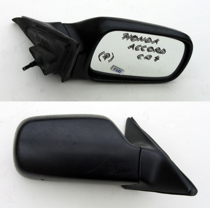Honda - Accord - 4 drzwi - (1996 - 1998) - Lusterka / Prawe ręczne wewnętrznie regulowane