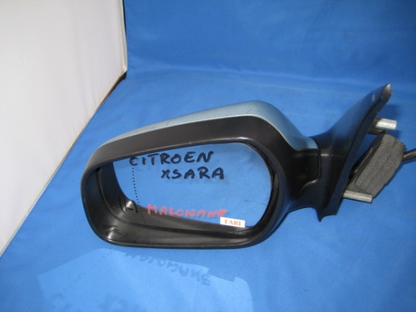 Citroen  - Xsara - 3 drzwi - (1997 - 2000) - Lusterka / Lewe ręczne wewnętrznie regulowane