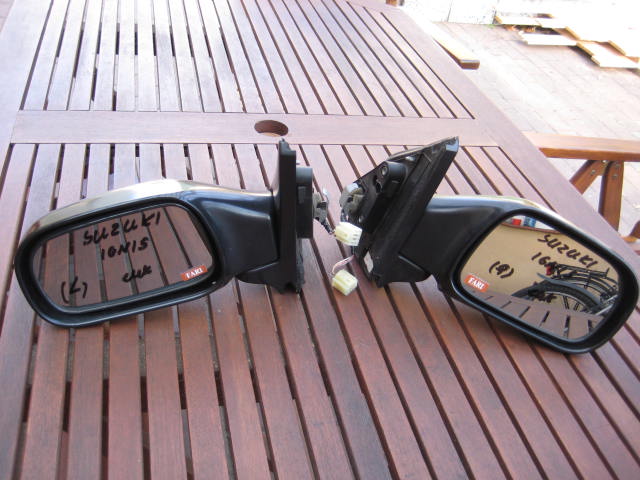 Suzuki - Ignis - (2003 - 2008) - Lusterka /  Prawe elektryczne