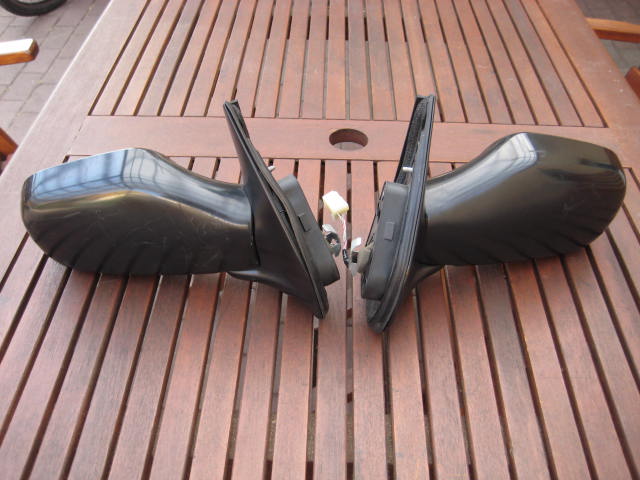 Suzuki - Ignis - (2003 - 2008) - Lusterka /  Prawe elektryczne