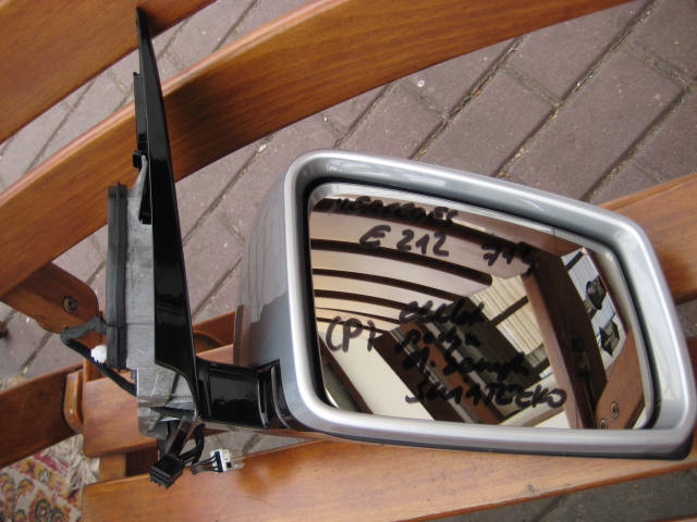 Mercedes-Benz - E-Klasa - W212 - (2009 - 2013) - Lusterka /  Prawe elektryczne