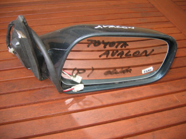 Toyota - Avalon - (1996 - 2000) - Lusterka /  Prawe elektryczne