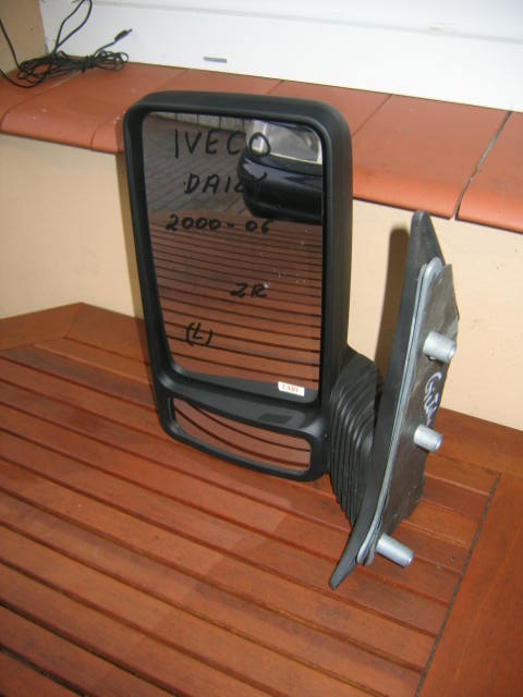 Iveco - Turbo Daily - (1999 - 2006) - Lusterka / Lewe ręczne zewnętrznie regulowane