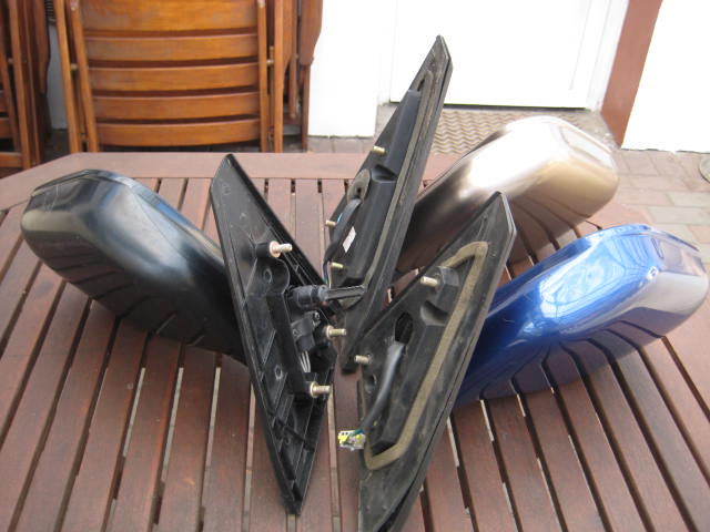 Mitsubishi - Pinin - 3 drzwi - (1999 - 2006) - Lusterka / Prawe ręczne wewnętrznie regulowane