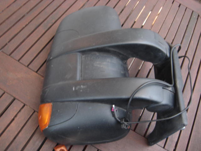 Iveco - Turbo Daily - (2006 - 2011) - Lusterka / Prawe ręczne zewnętrznie regulowane