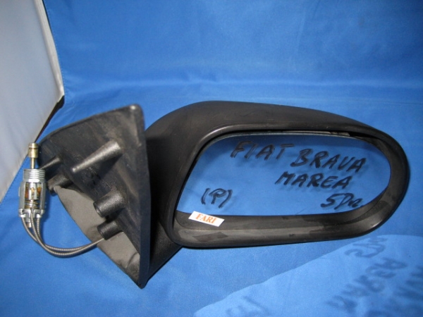 Fiat - Brava - (1995 - 2001) - Lusterka / Prawe ręczne wewnętrznie regulowane