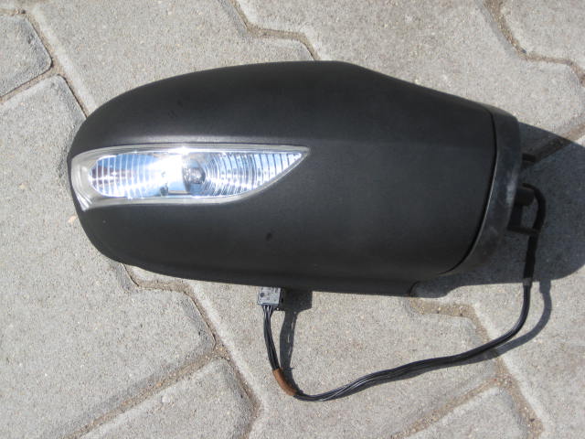 Mercedes-Benz - B-Klasa - W245 - (2005 - 2008) - Lusterka /  Prawe elektryczne