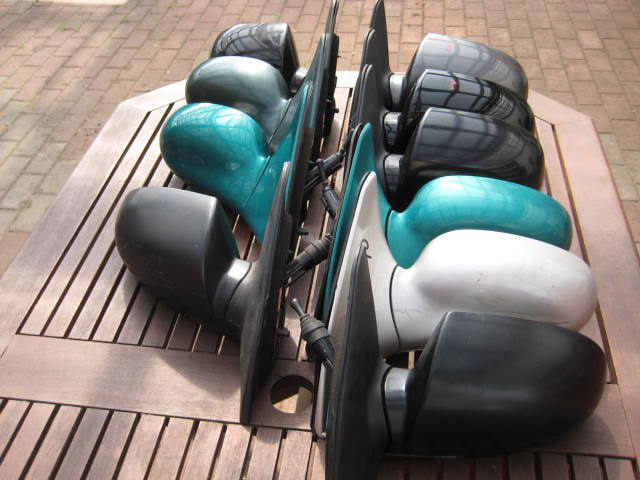 Kia - Rio - 5 drzwi - (2002 - 2005) - Lusterka / Prawe ręczne wewnętrznie regulowane