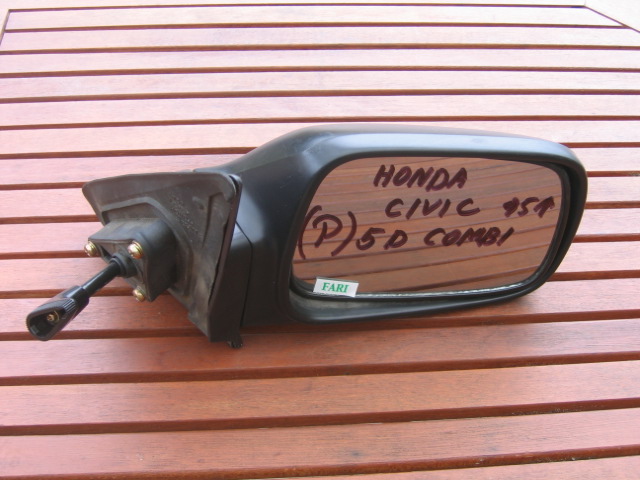 Honda - Civic - 5 drzwi - (1997 - 2001) - Lusterka / Prawe ręczne wewnętrznie regulowane